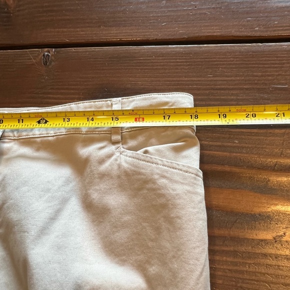 Sag Harbor size 16 Capris- bone or cream colored - Picture 5 of 6